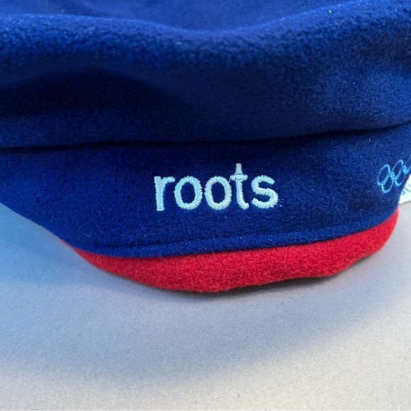 Roots Blue and Red USA 2002 Beret - Picture 8 of 9